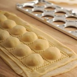 Buy 🔔 Norpro Ravioli Maker With Press 😀 -Small Appliance Parts Shop 41RlnQzepUL